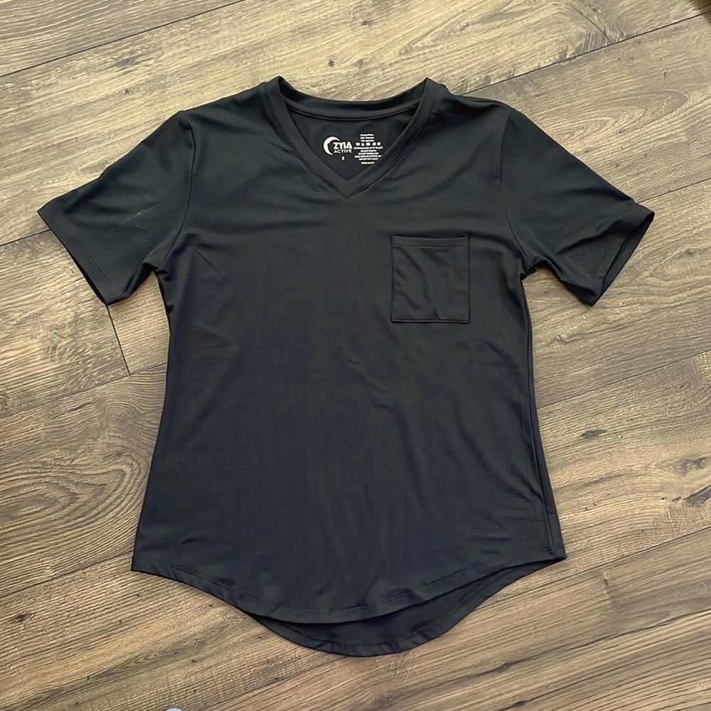 ZYIA • Women’s Black Go To T-shirt • Small